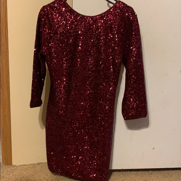 Dress - Picture 1 of 2